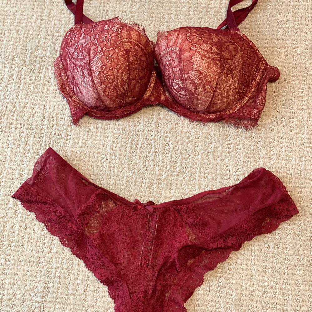 Victoria Secret Sexy burgundy bra & pantie set
